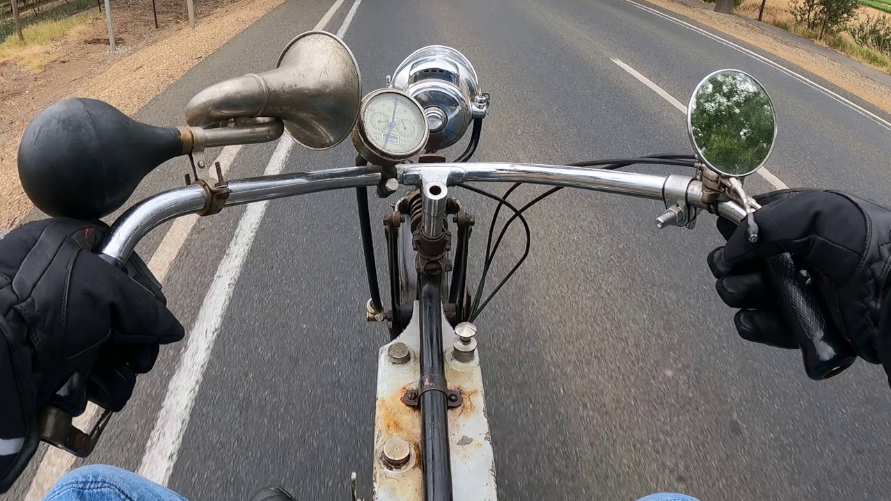 1909 Triumph and 1913 BSA  Veteran Motorcycles Leaving Lyndoch South Australia 21/12/2020