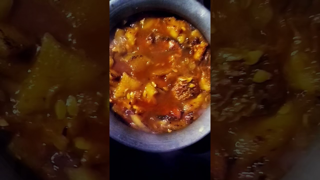 Chal cumro diye macher jhol
