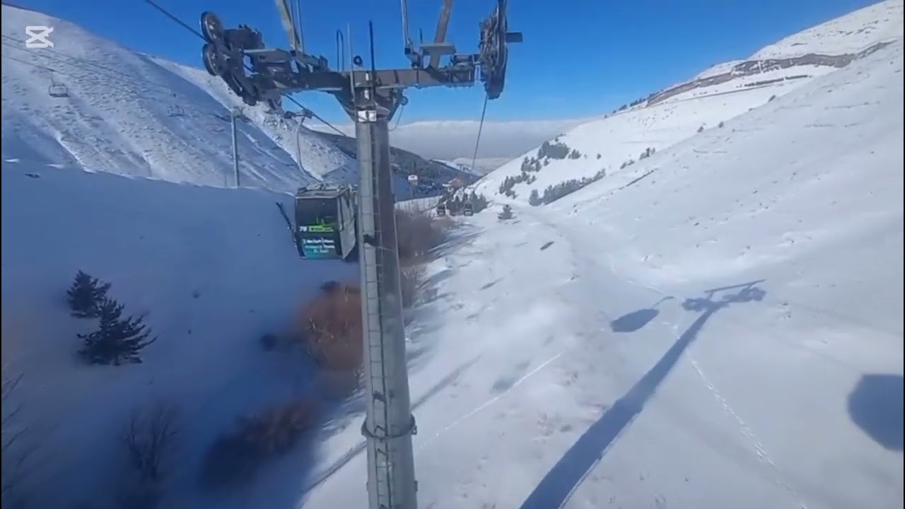 ​A Peaceful Journey Above the Clouds: Palandöken Cable Car Tour camera; byAhmet Aydın 