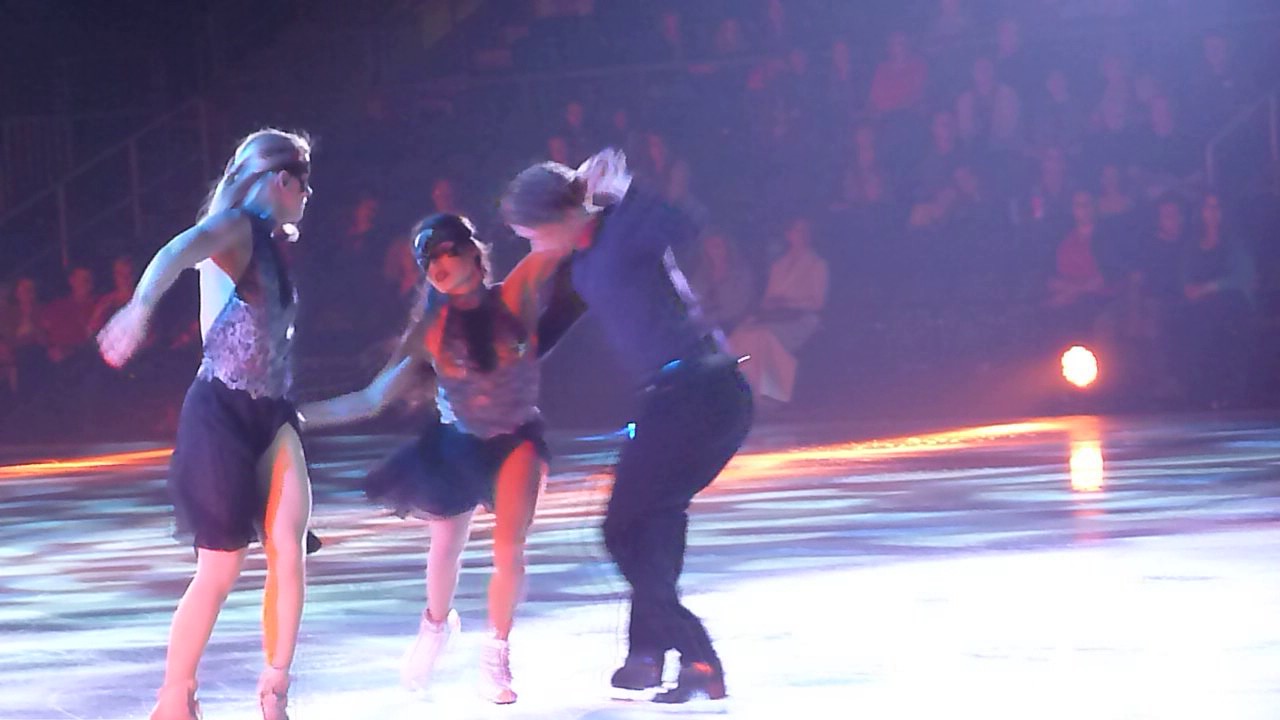 Black Hole Sun, Stars On Ice Wenatchee, WA 5.21.17 Chock / Bates focus