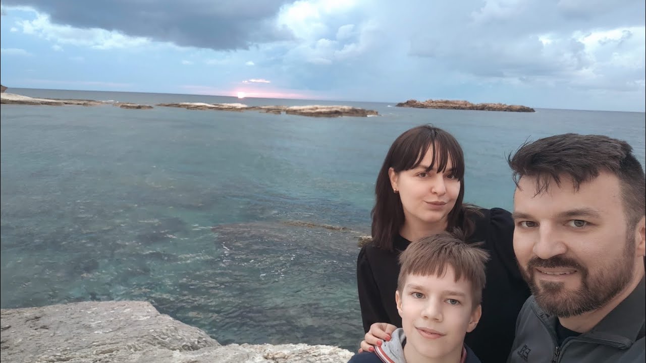 Cypr - nad morzem zimą nie zmarzniesz a w górach znajdziesz śnieg