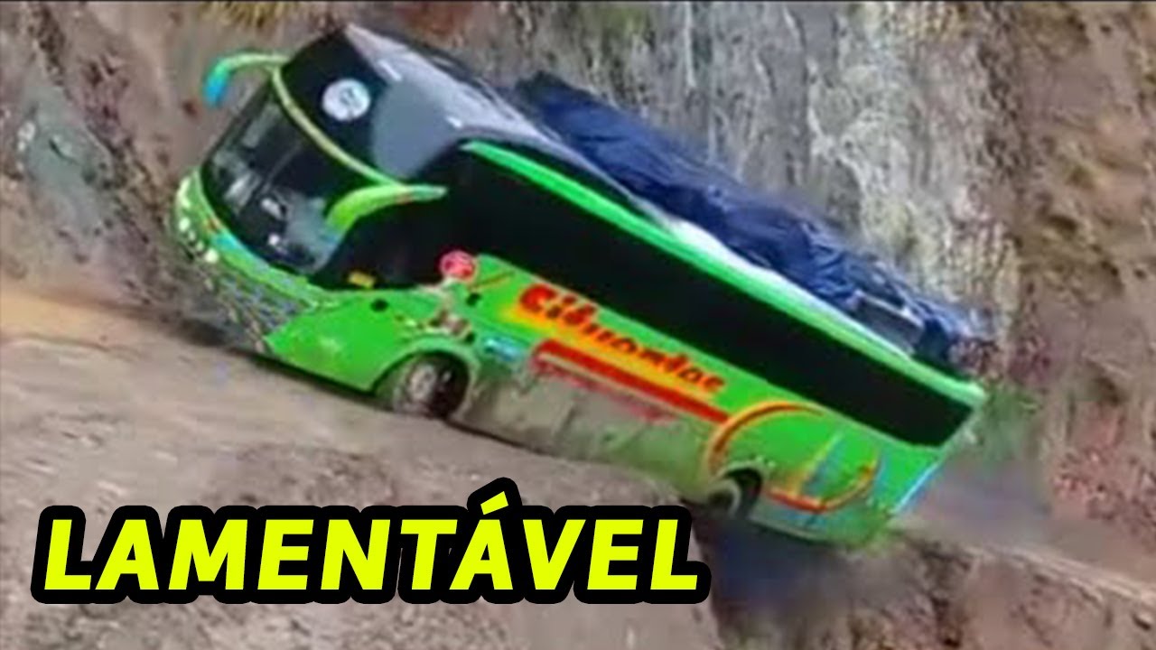 &Ocirc;NIBUS CAI do PENHASCO ao ARRISCAR em ESTRADA PERIGOSA