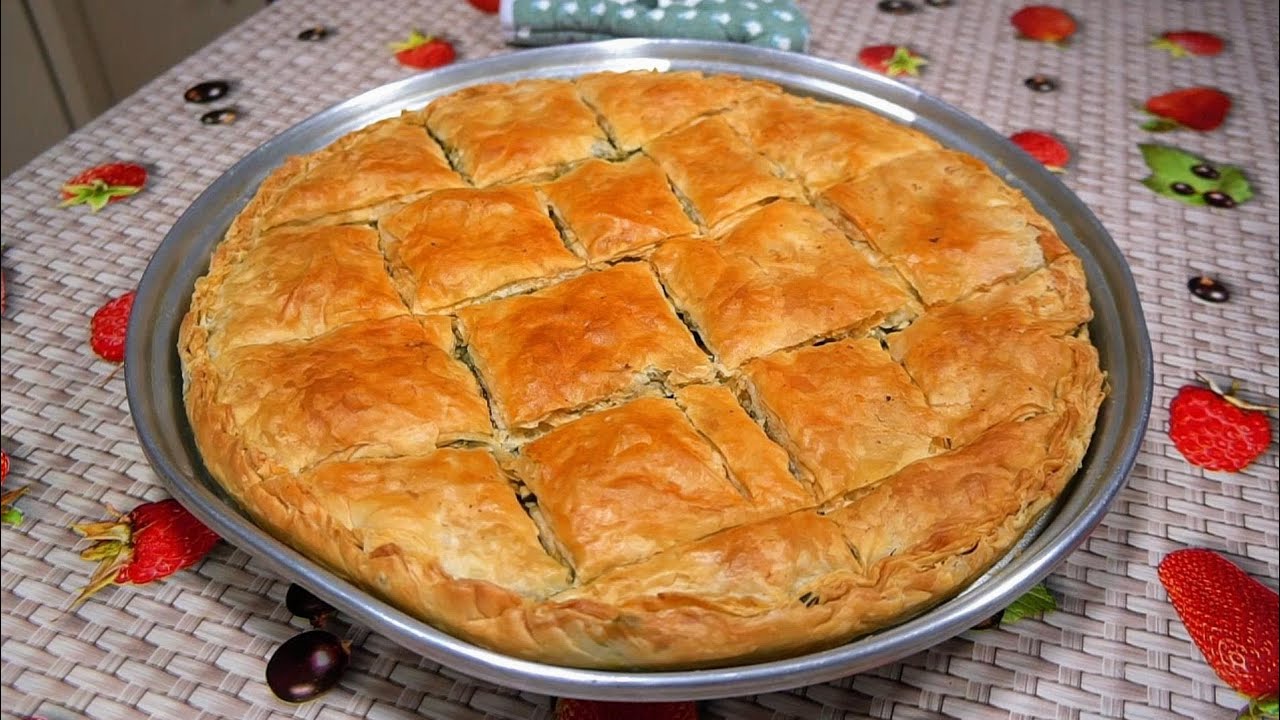 Byreku i veçantë me spinaq dhe gjizë, sekretet si ta gatuani plot shije