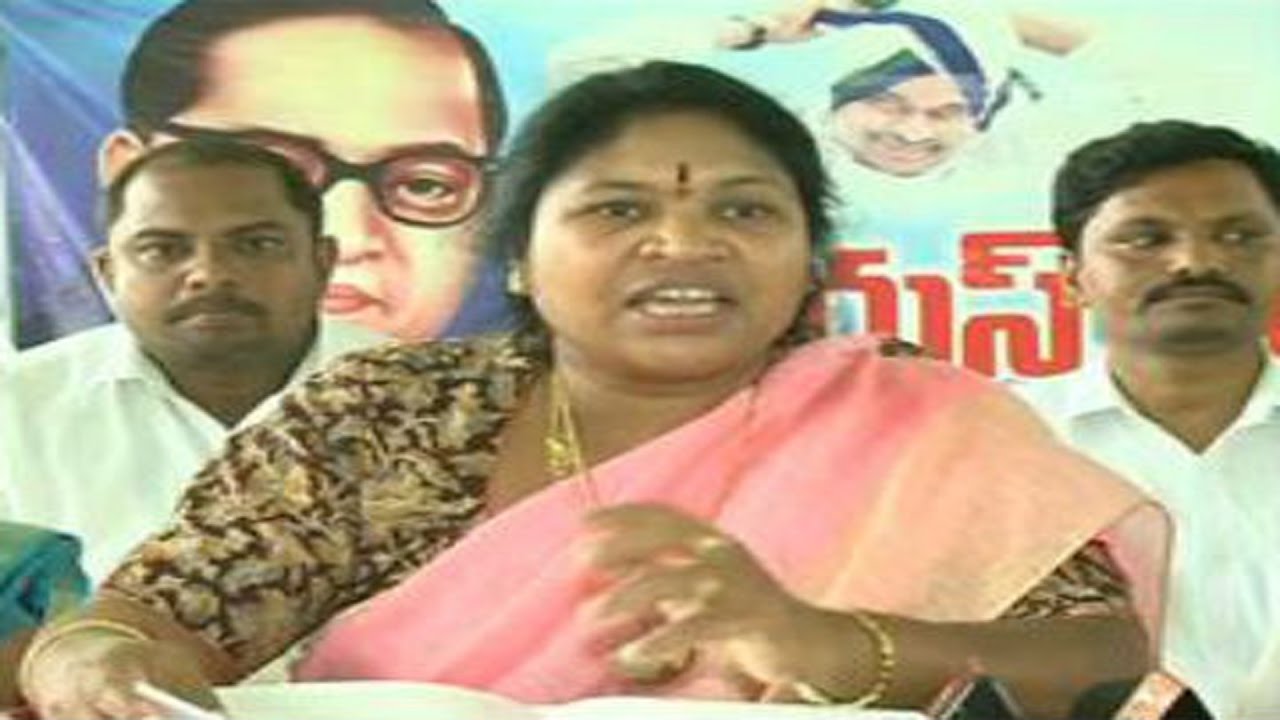 YSRCP MLA Giddi Eswari Slams Chandrababu - Watch Exclusive