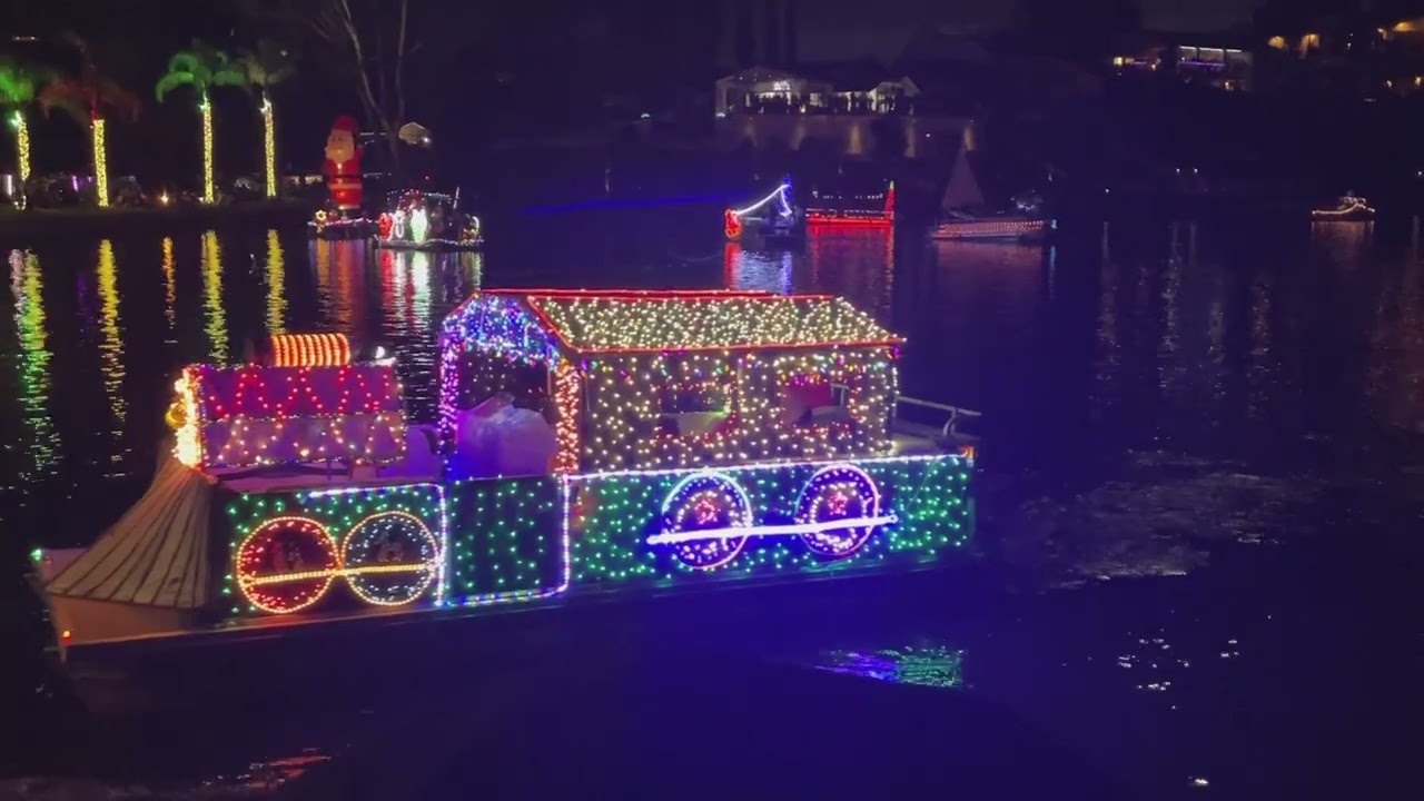 Canyon Lake Boat Parade 12 24