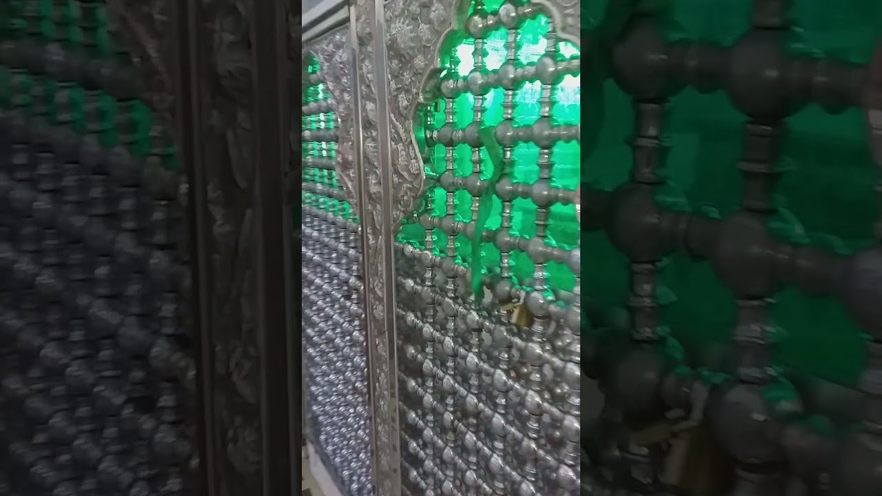 مرقد تاج الدين