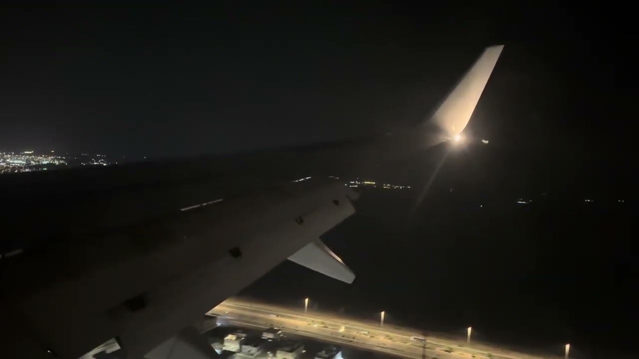 Tailwind Airlines operated for Global Aviation Boeing 737-800(WL) TC-TLJ landing Medina Airport