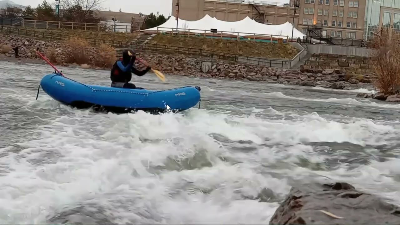 32 HOW TO MOVE UP A NARROW EDDYLINE!  R1 RAFTING TUTORIAL!