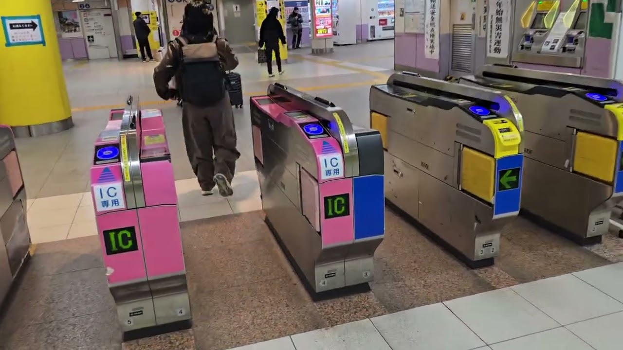 Пересадка со станции метро Токио на линию Асакуса #tokyometro #tokyo #tokyotravel #asakusa