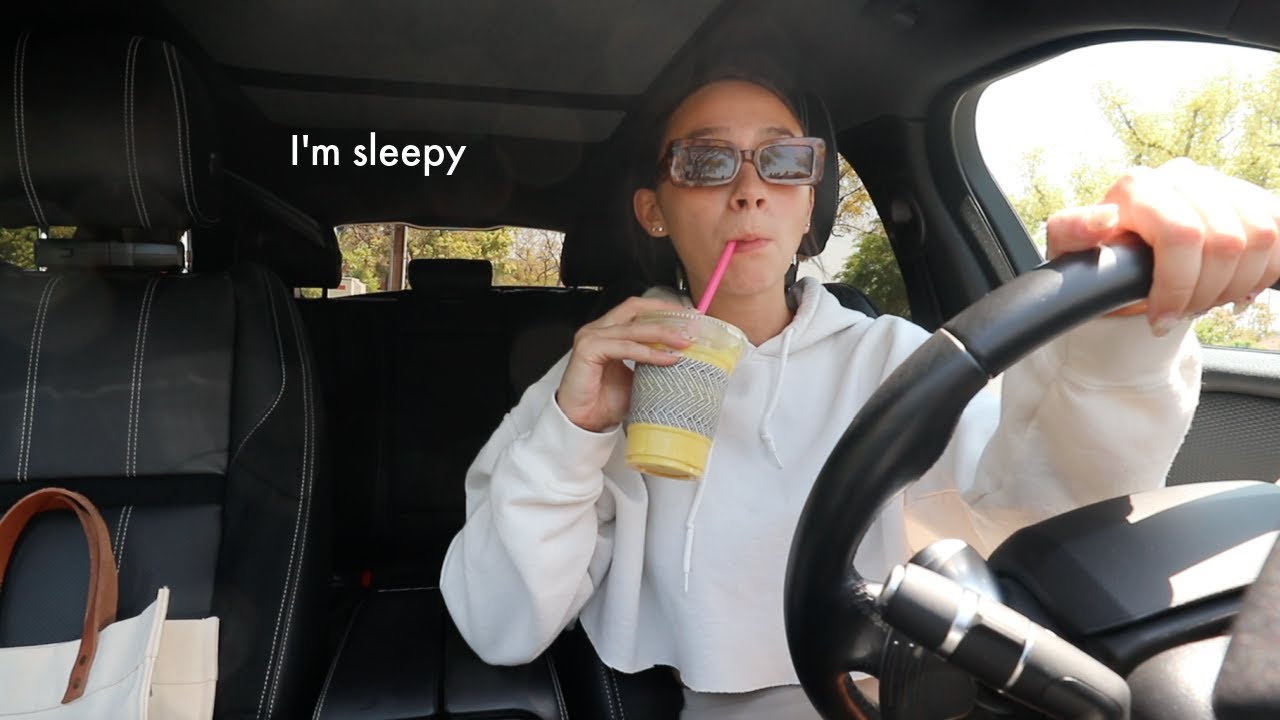 VLOG // running on 2 hours of sleep