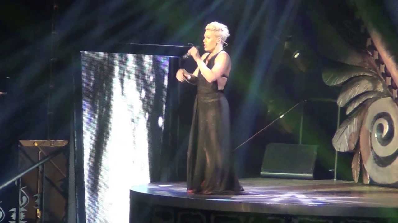 P!NK - Just Give Me A Reason - Sweden, Globe Arena, 26/5 2013