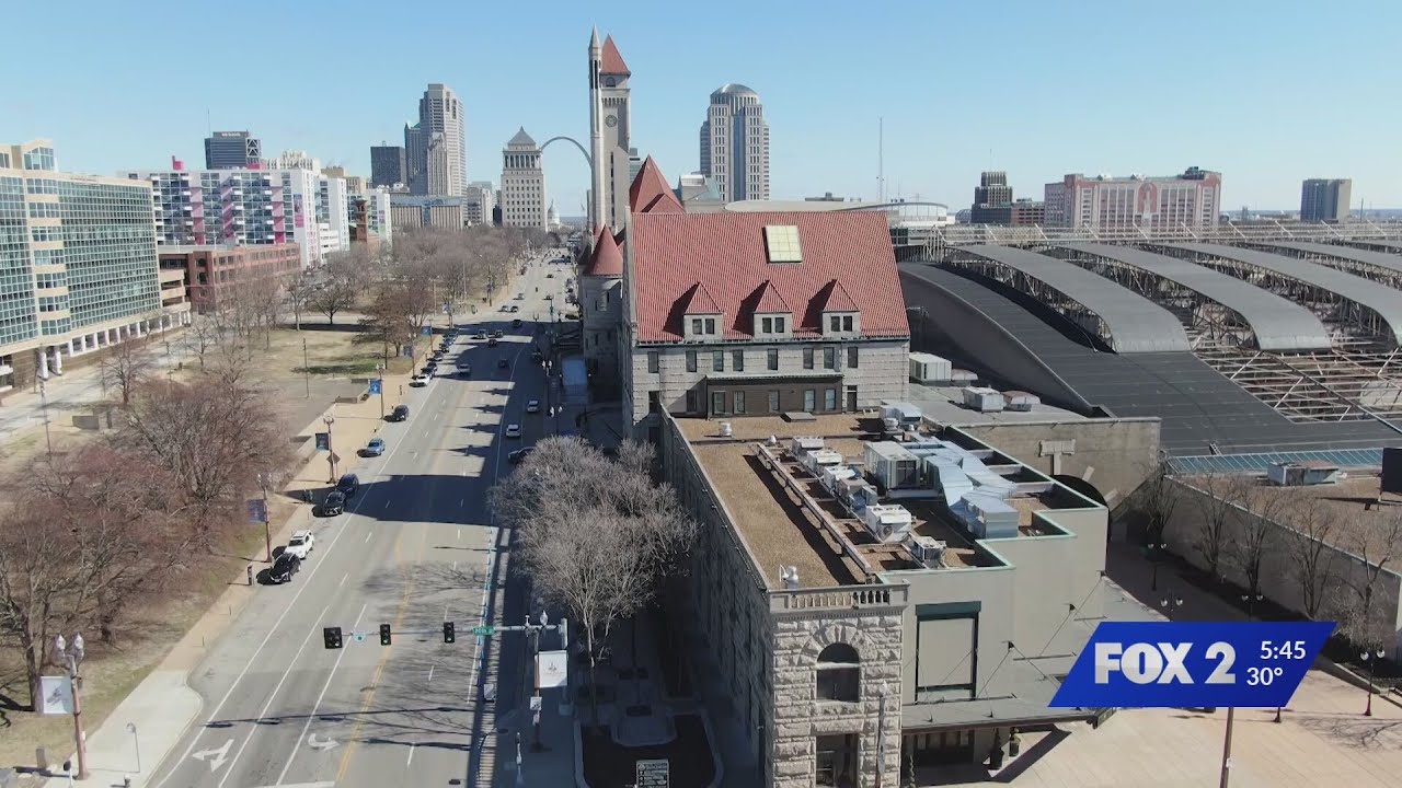 Sports industry experts meet at National Sports Forum in St. Louis