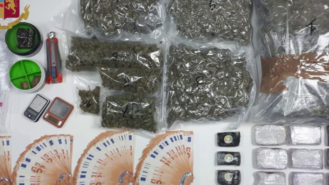 Questura Cagliari arresto per droga 05 12 19