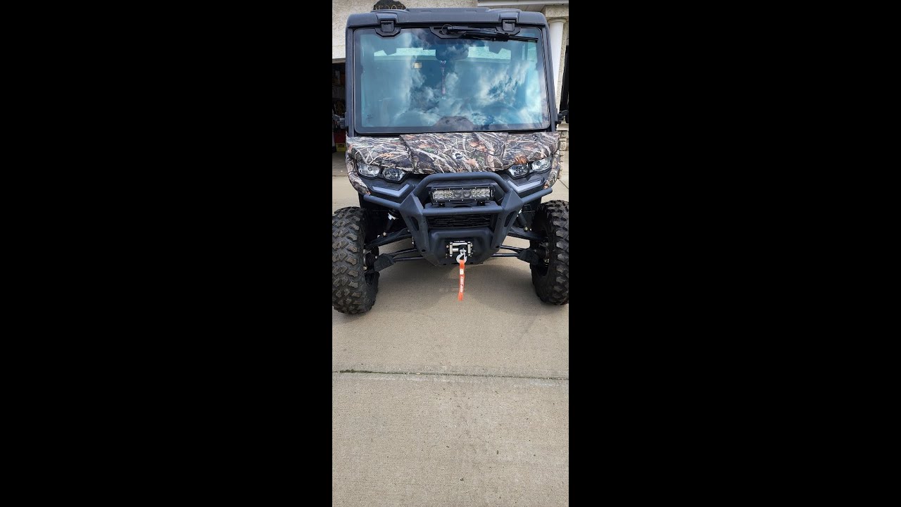 Установка светодиодной балки на Can Am Defender