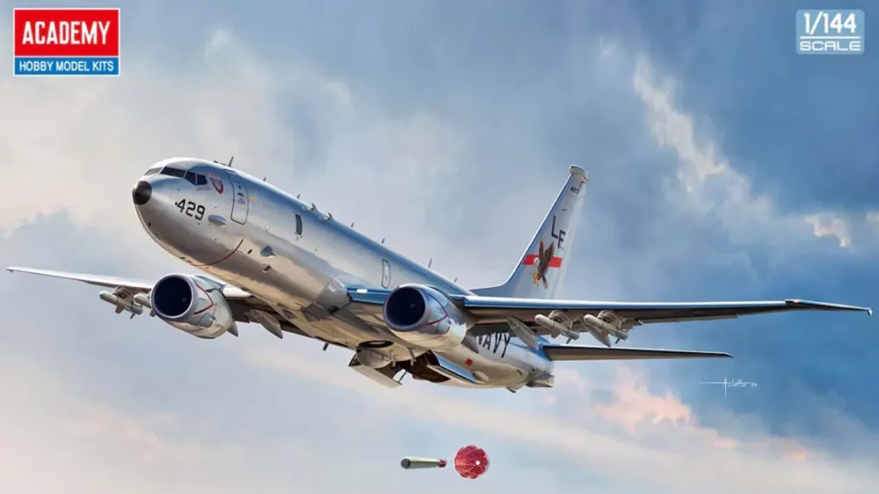 *Quick Look Review* Academy 1/144 P-8 Poseidon