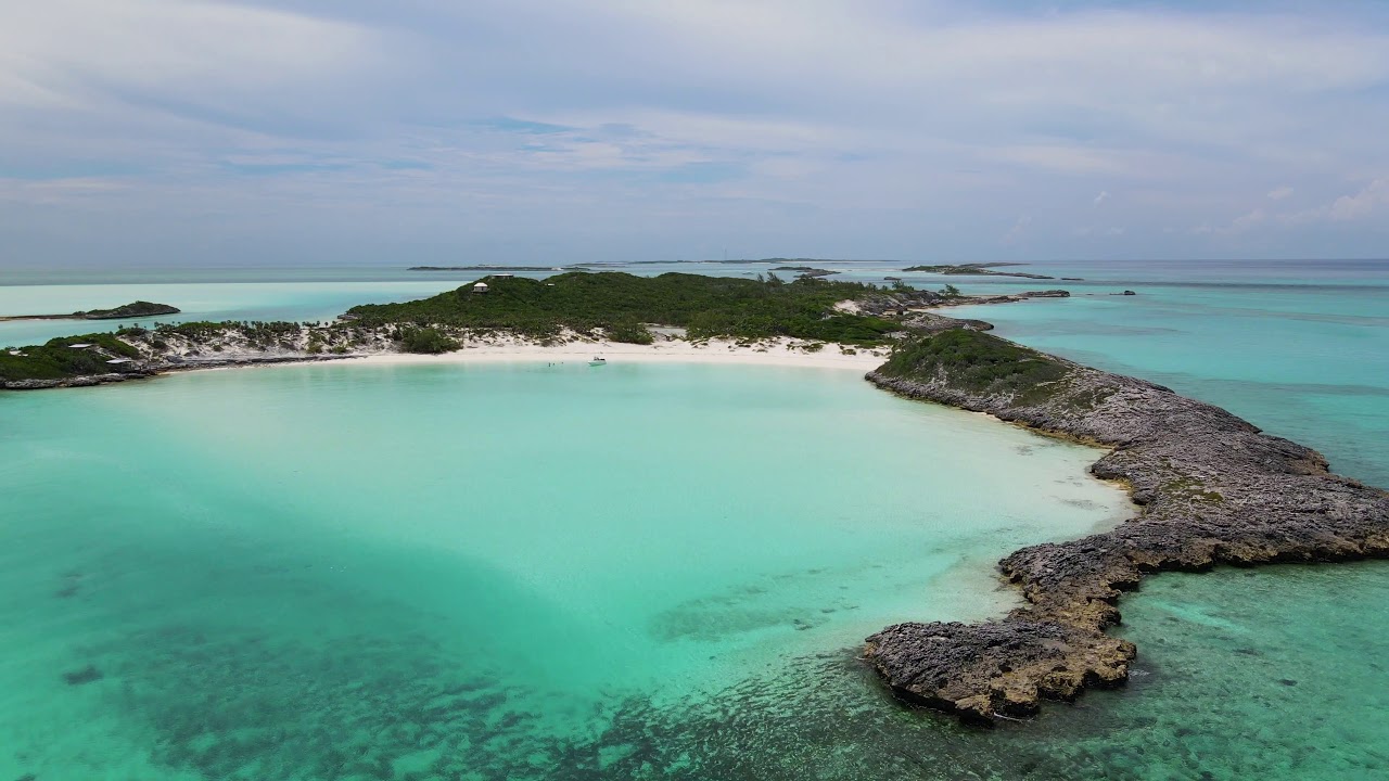 Saddleback Cay - Exumas