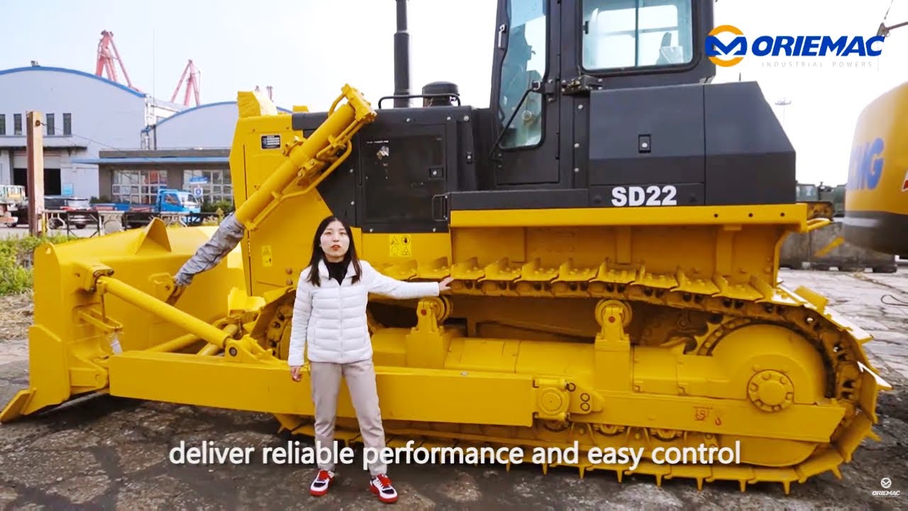 XCMG Wheel Loader & SHANTUI Bulldozer at Shanghai Port