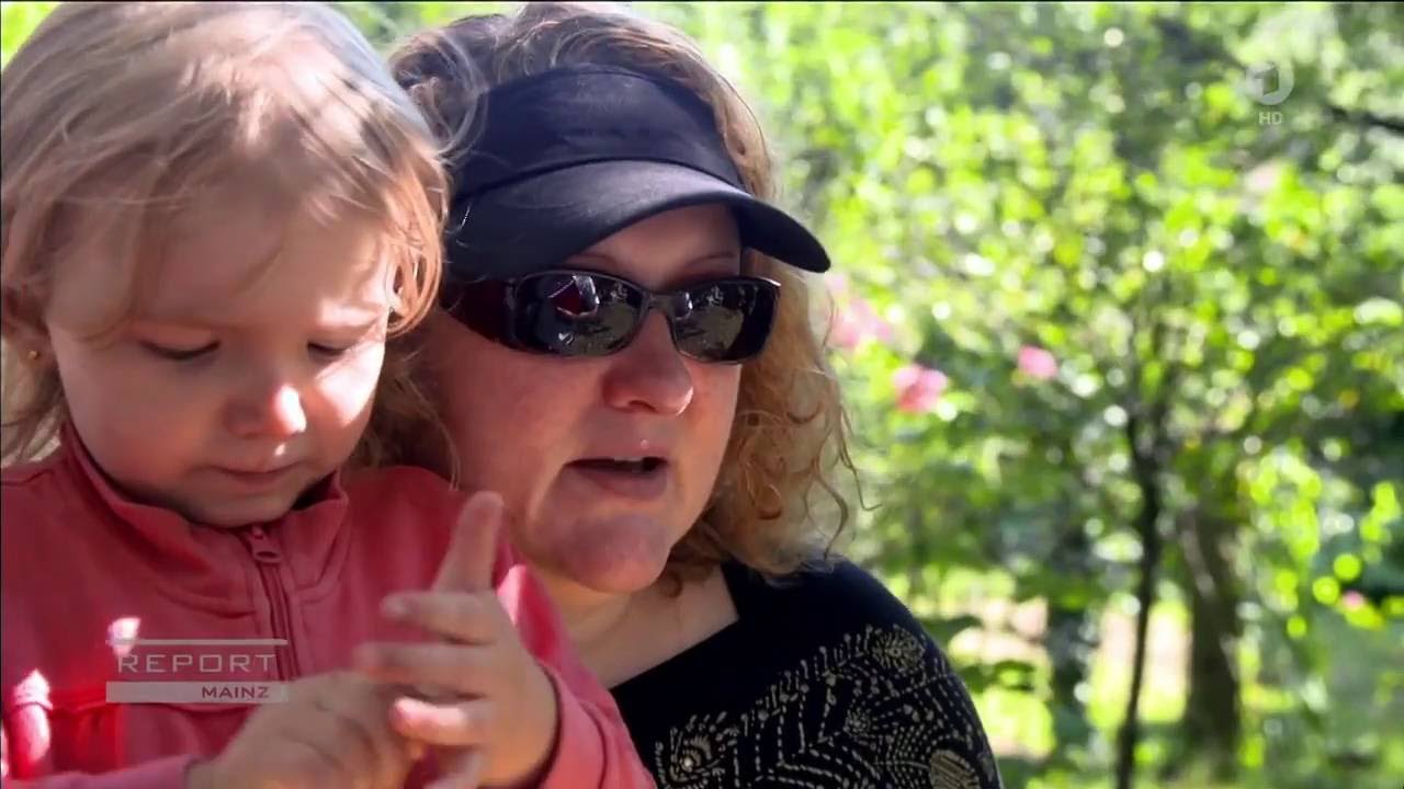 Der allt&auml;gliche Kampf von Eltern mit Behinderung | Report Mainz