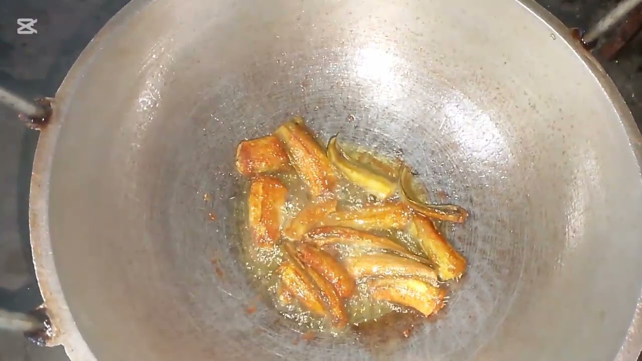 আজ লাউ রান্না করলাম ভাইন মাছ দিয়া,, 
