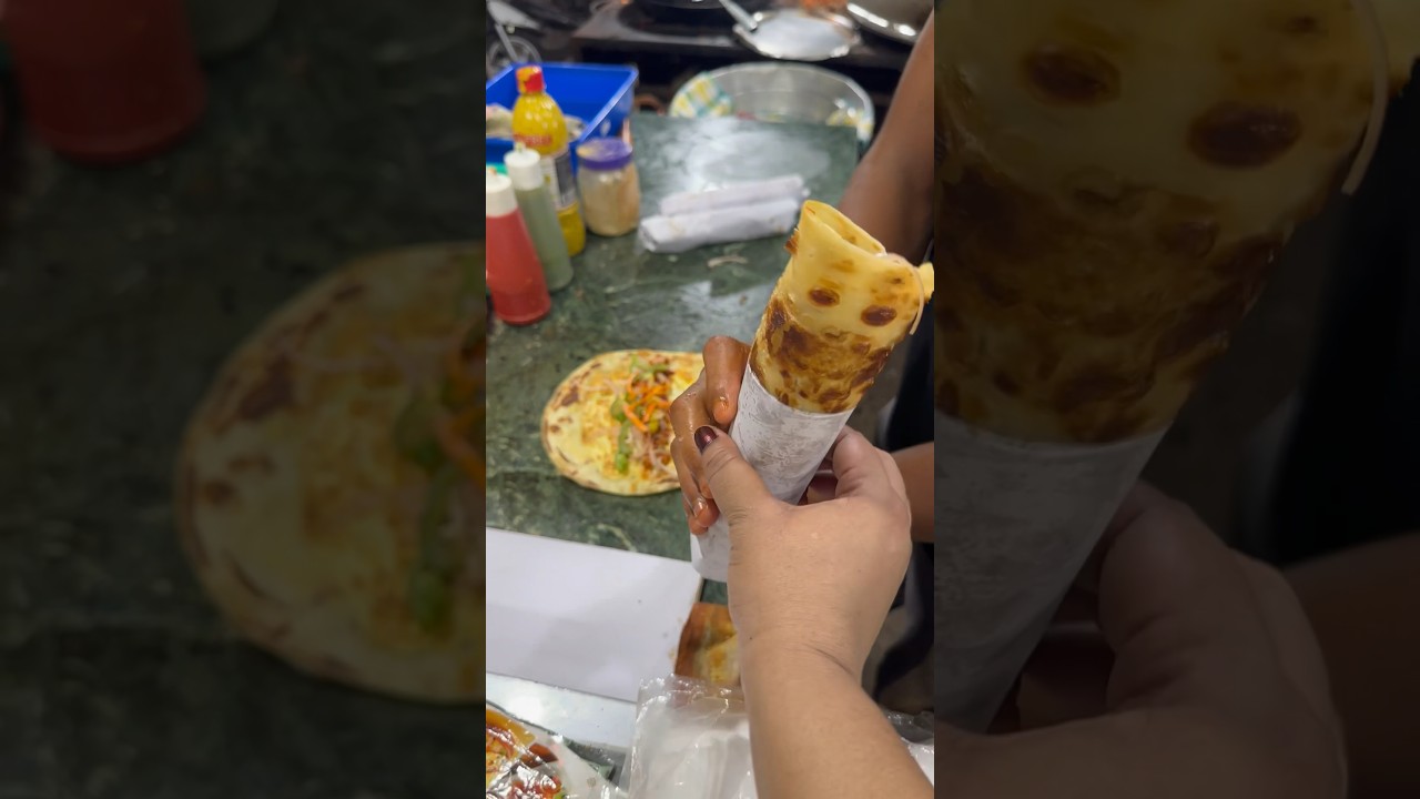 Street Eats - Egg Chicken Roll 🌯 #eggroll #streetfood #shorts