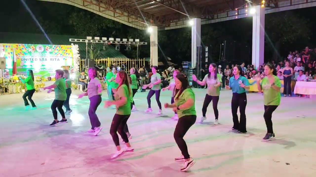 Sweetnotes medley remix / intermission number fiesta