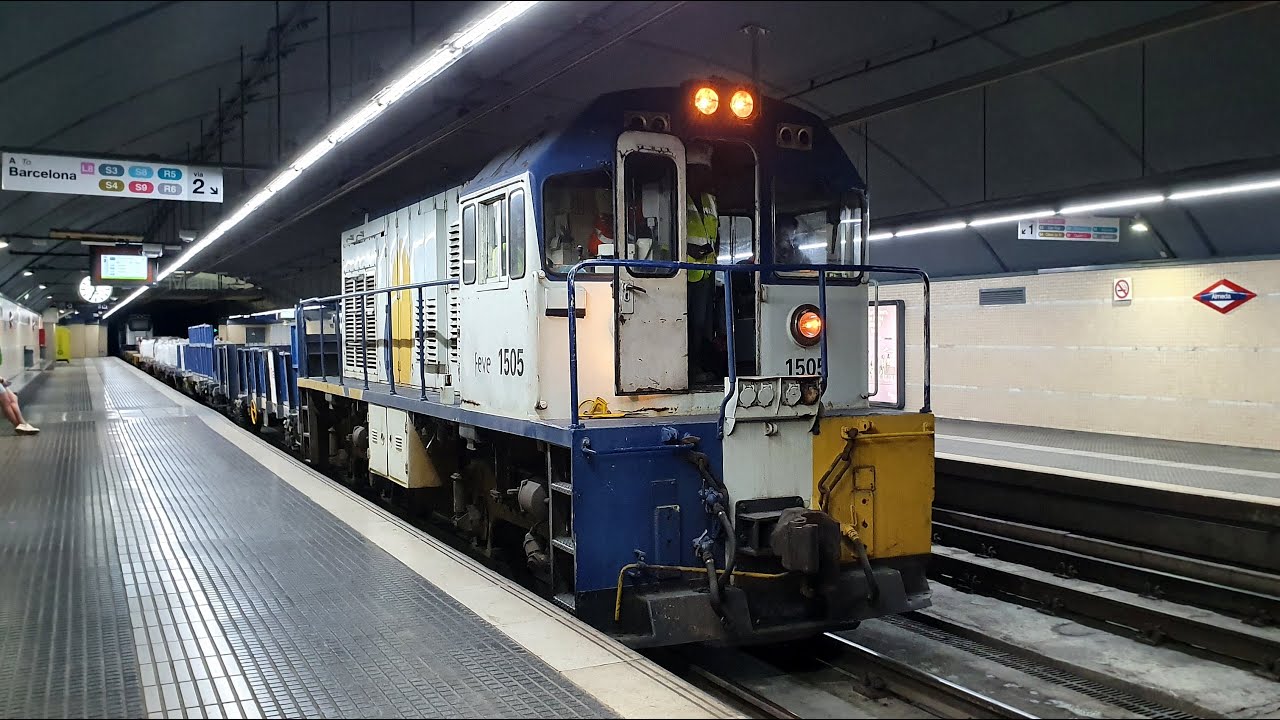 Circulaciones de las locomotoras 1500 y 1600 de Feve por Barcelona