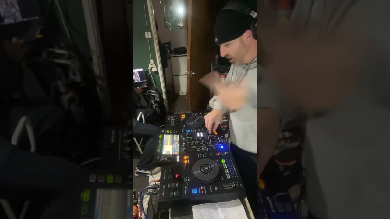 Epidemix B2B Ess dot @paulepidemix4347 