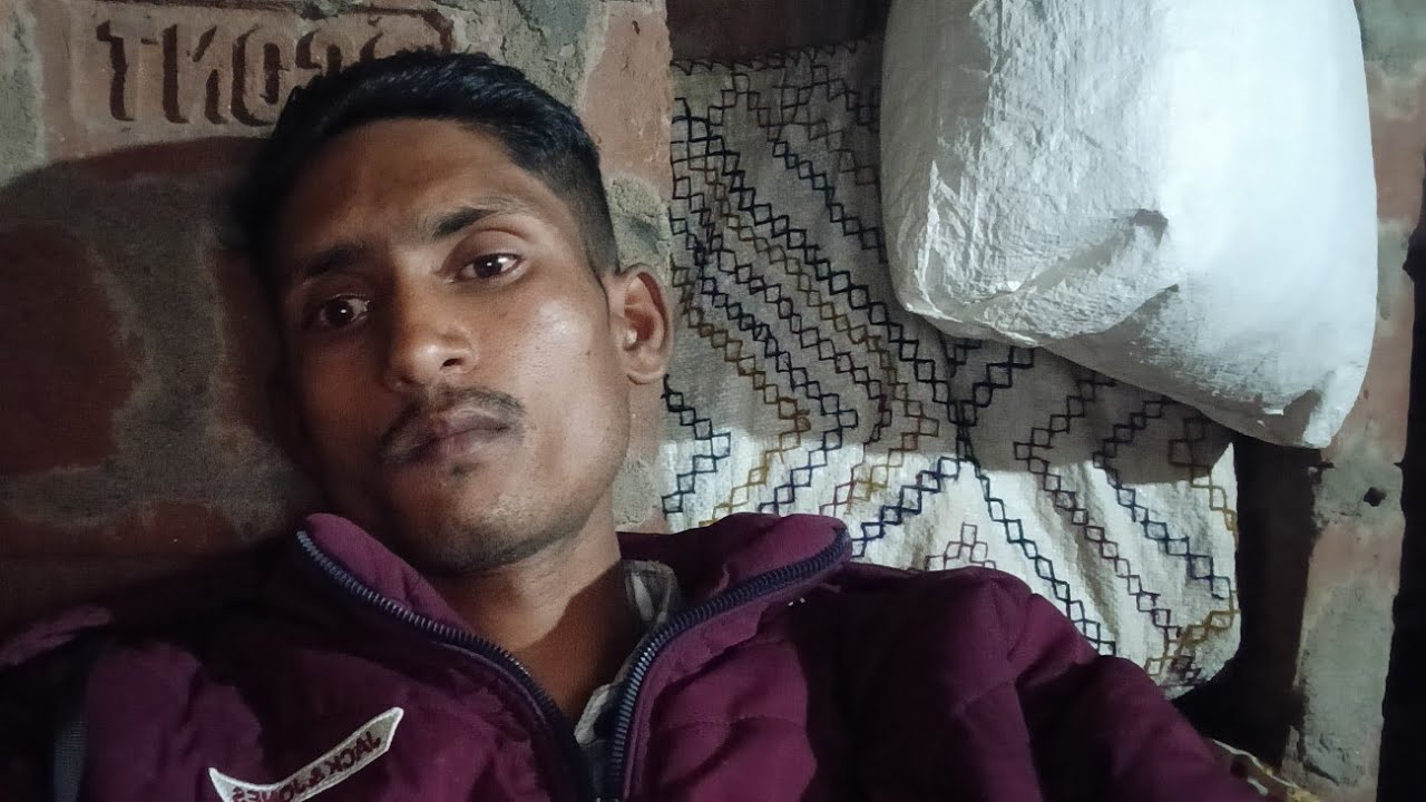 Puja yadav official  is live