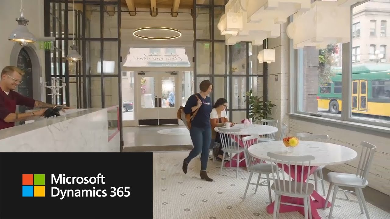 Dynamics 365 Customer Service | Improve customer satisfaction with self-service resources
