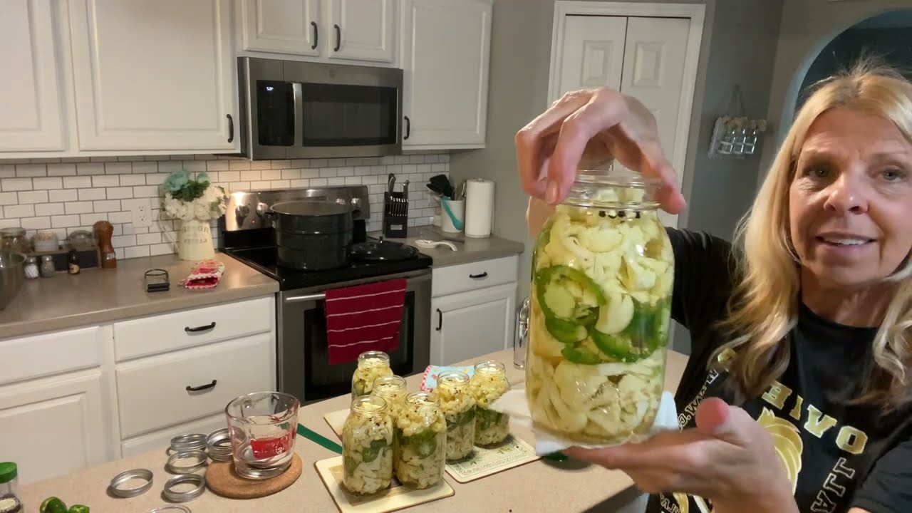 Canning pickled cauliflower, canning, water-bath canning, pickling