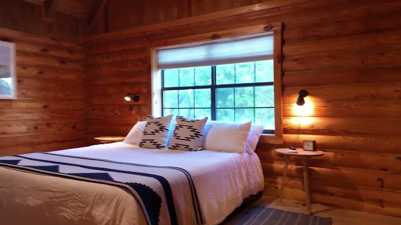 Fredericksburg Log Cabin