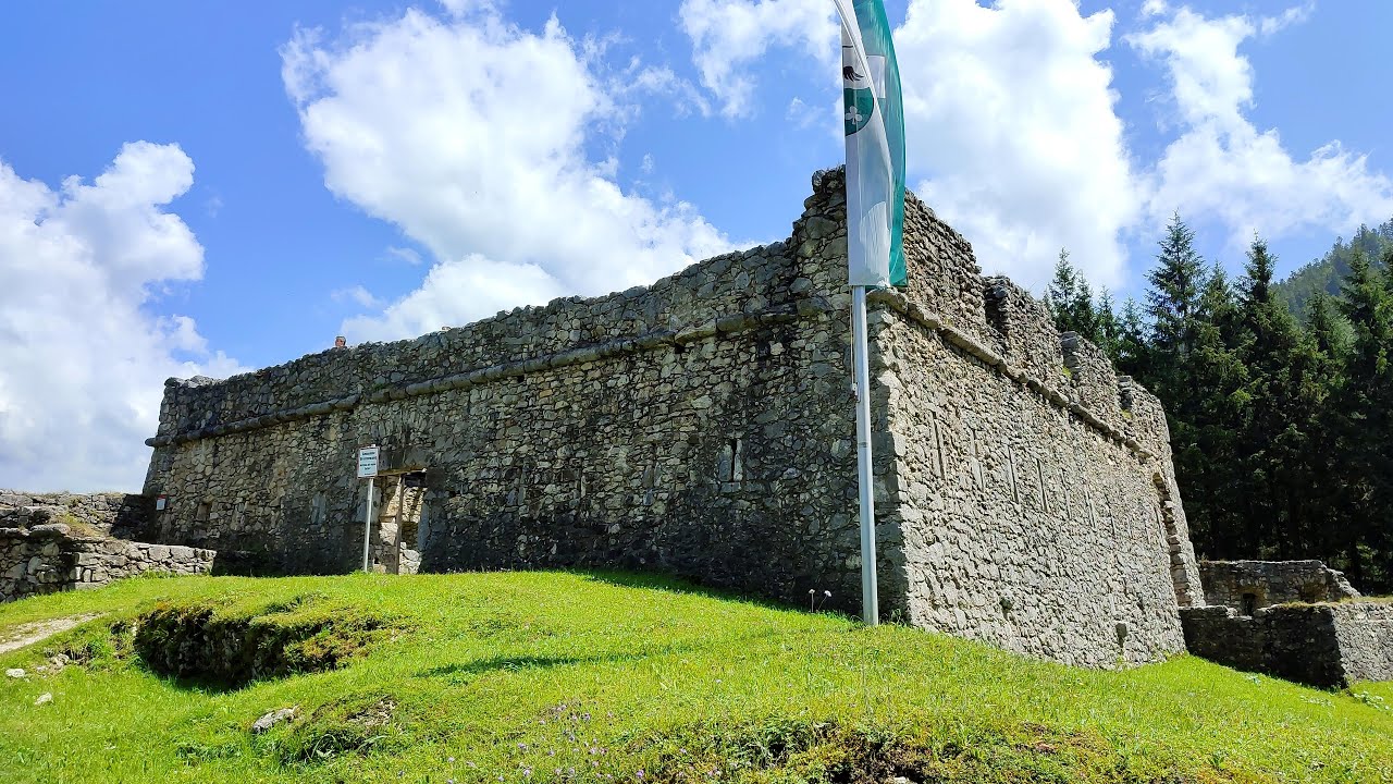 Medieval Fort Claudia Ruin AUSTRIA &bull; Real Time Virtual Walking Tour Ambience in 4K ASMR