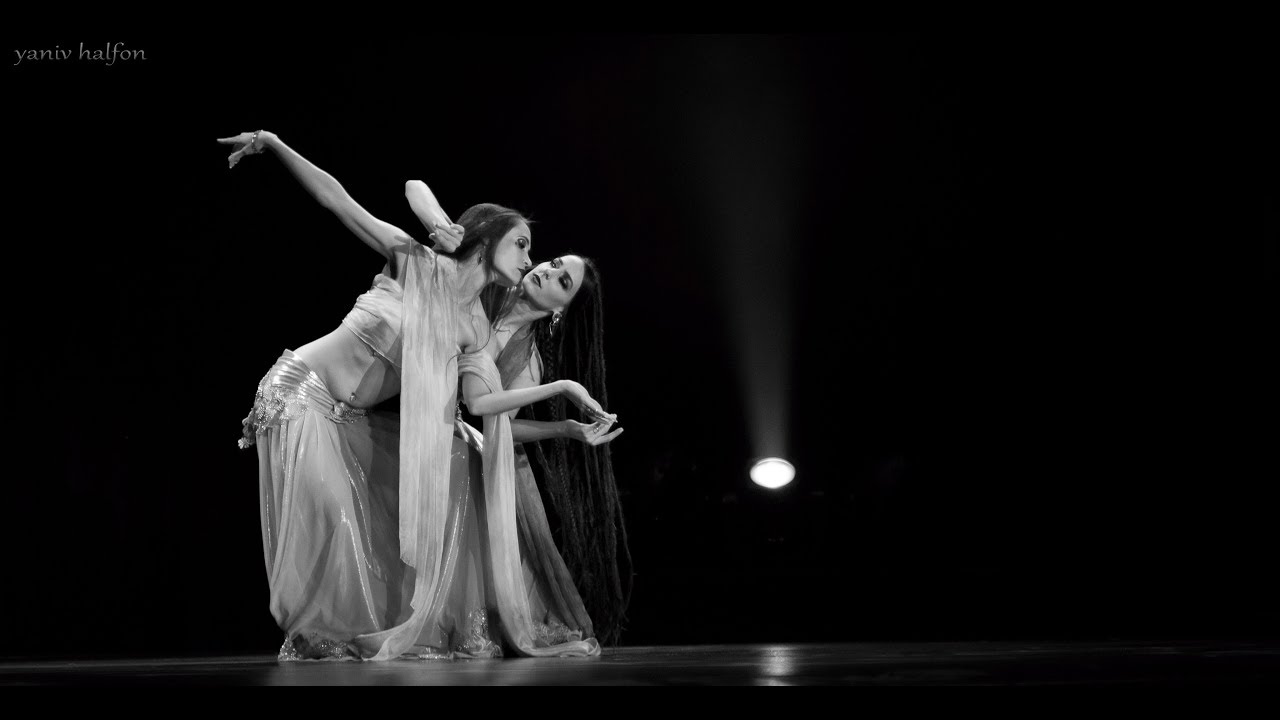 Bellydancers April Rose and Kimberly Larkspur Fusion belly dance in The Massive Spectacular!
