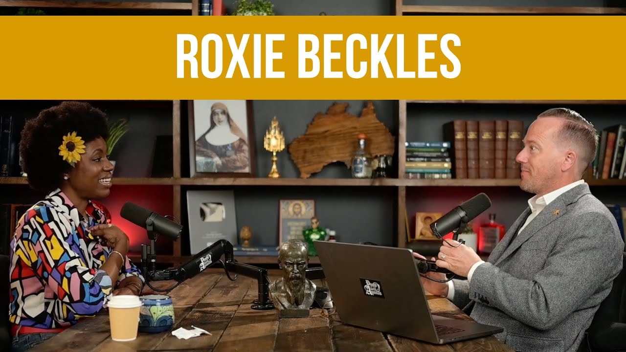 Catholicism, Body Building, and Yoga (Roxie Beckles @thatblackcatholicchick​) | Ep. 391