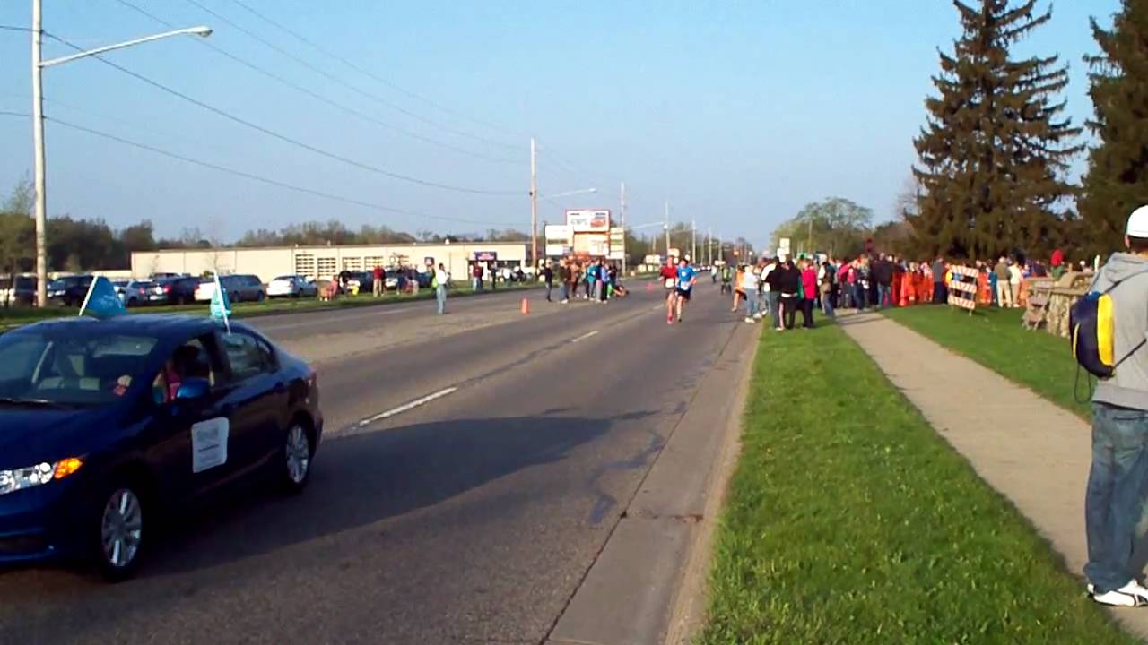 2011 Borgess  5K Run start