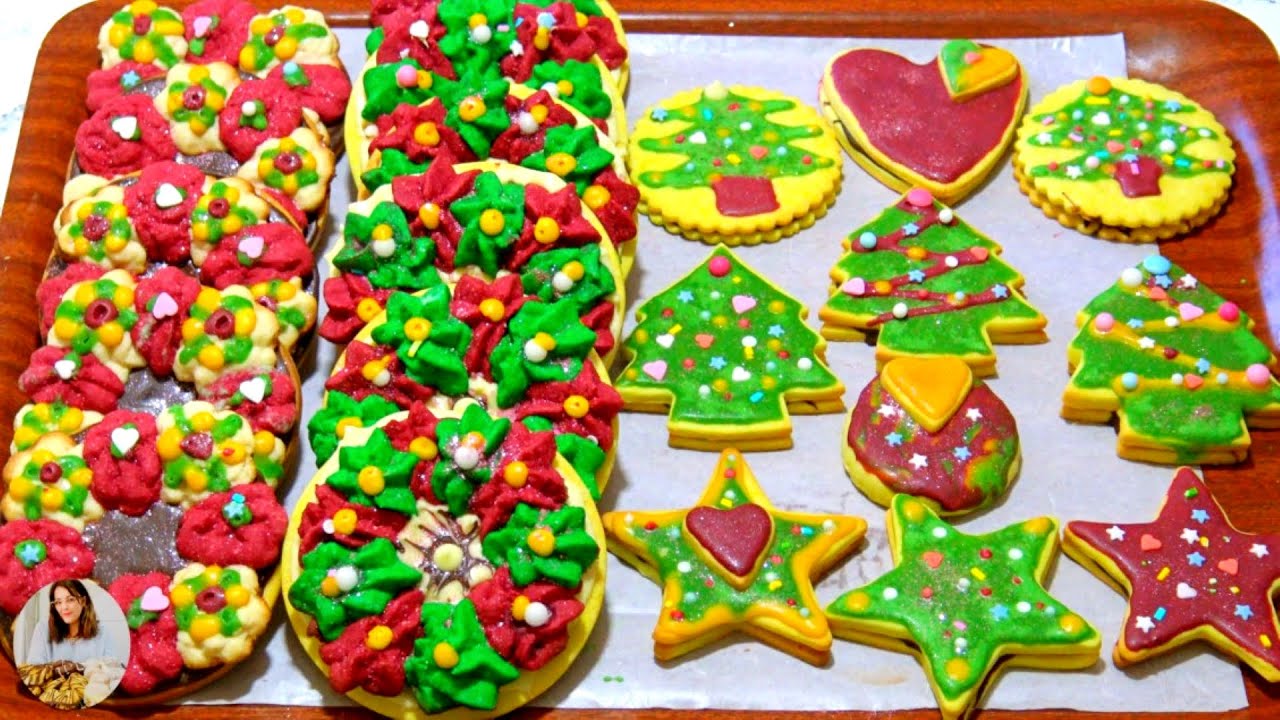 Biscuiti de Craciun Umpluti cu Ciocolata si Ornati cu Glazura de Zahar Retete de Biscuiti de Casa