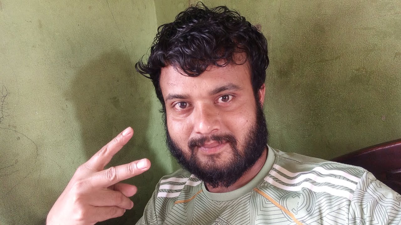 বন্ধুরা দুপুরের লাইভে এসো আড্ডা দেই