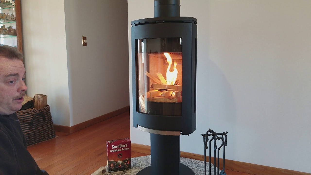 Jotul F370 Woodstove - Startup