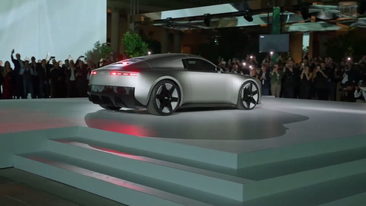 Strive for Clarity &ndash; Audi Concept Car Highlights mit Gernot D&ouml;llner & Massimo Frascella