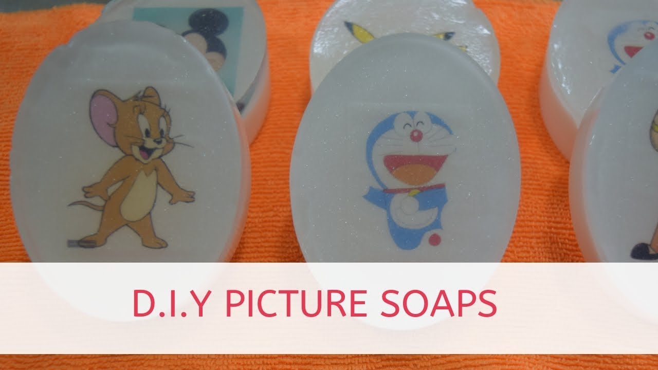 DIY : Picture Soaps using Water Soluble Paper #soapingwithsoapytwist