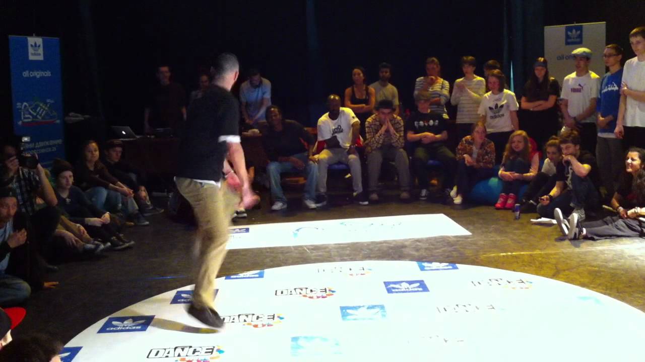 DanceViews3 2012 house 1/2 Washington (SoulBrooklyn) Vs Raf (FarFor)