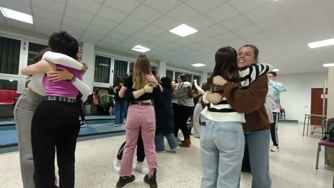 ACHUCHÓN - (danza de los abrazos)-PEDAGOVILA