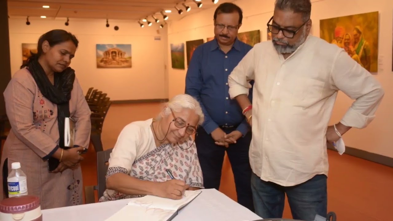 Indian Social Activist Medha Patkar visit MAHARASHTRA PHOTOGRAPHY EXHIBITION 2022