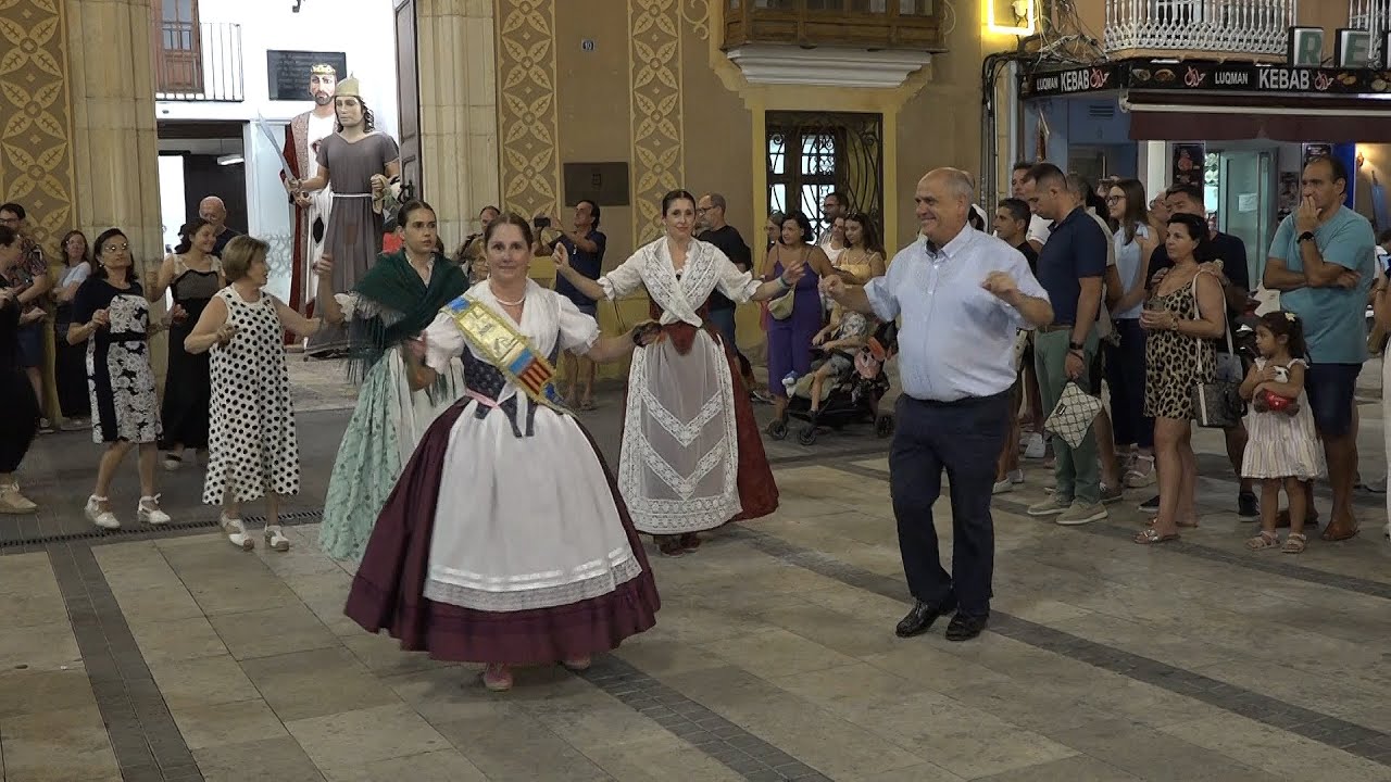 FESTES DE BENICARLÓ. BALLADA POPULAR DE FESTES DE BENICARLÓ 19-08-2025