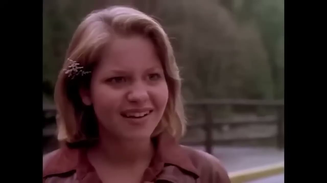 Candace Cameron in A 1997