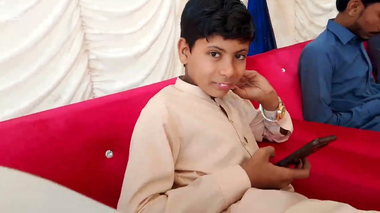  Hamare gaoon men Shaadi ka mahool