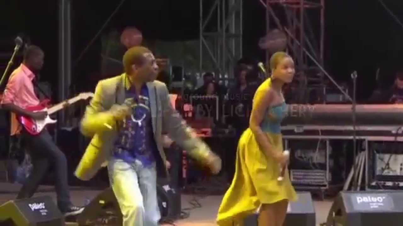 Licia Chery invited by Youssou Ndour - 7 seconds (Paléo 2014)