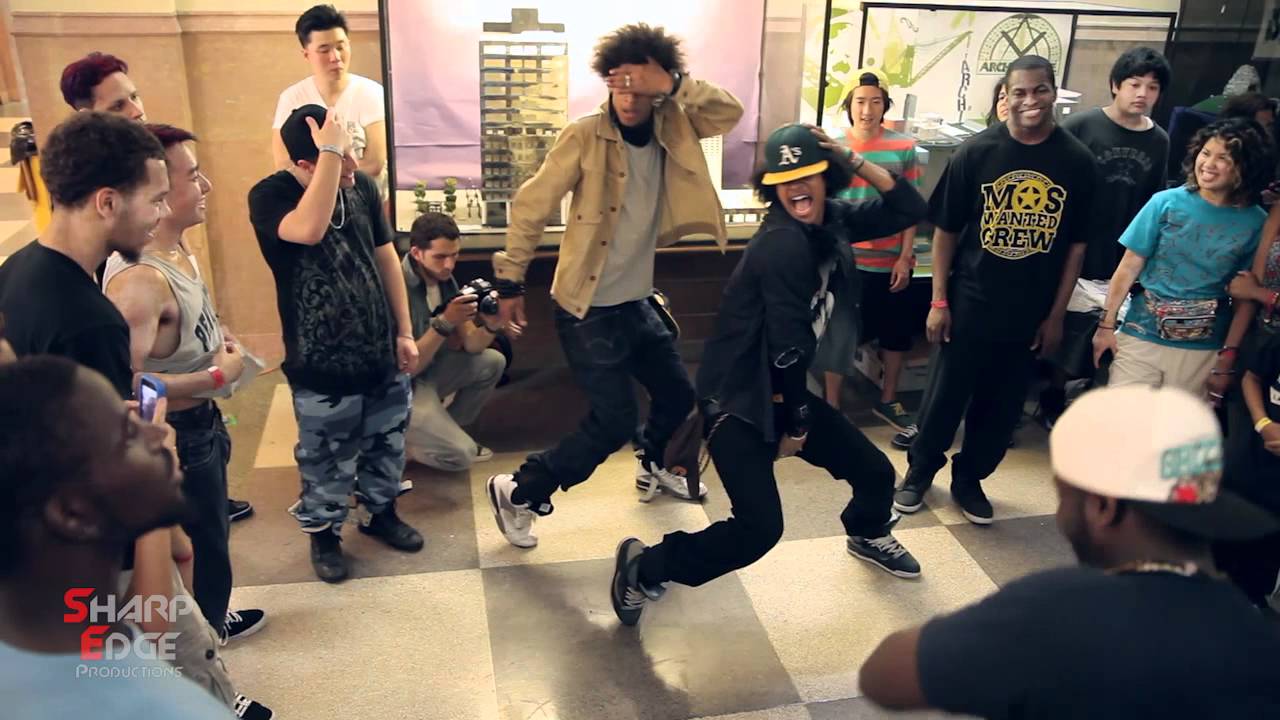 Les Twins Dance Battle Circle - pt 1 | World Of Dance New York 2011 | Sharp Edge Events