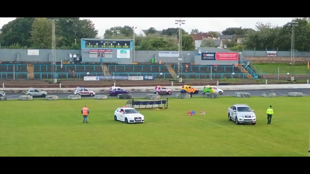 Cowdenbeath Racewall - Prostock basics heat 2