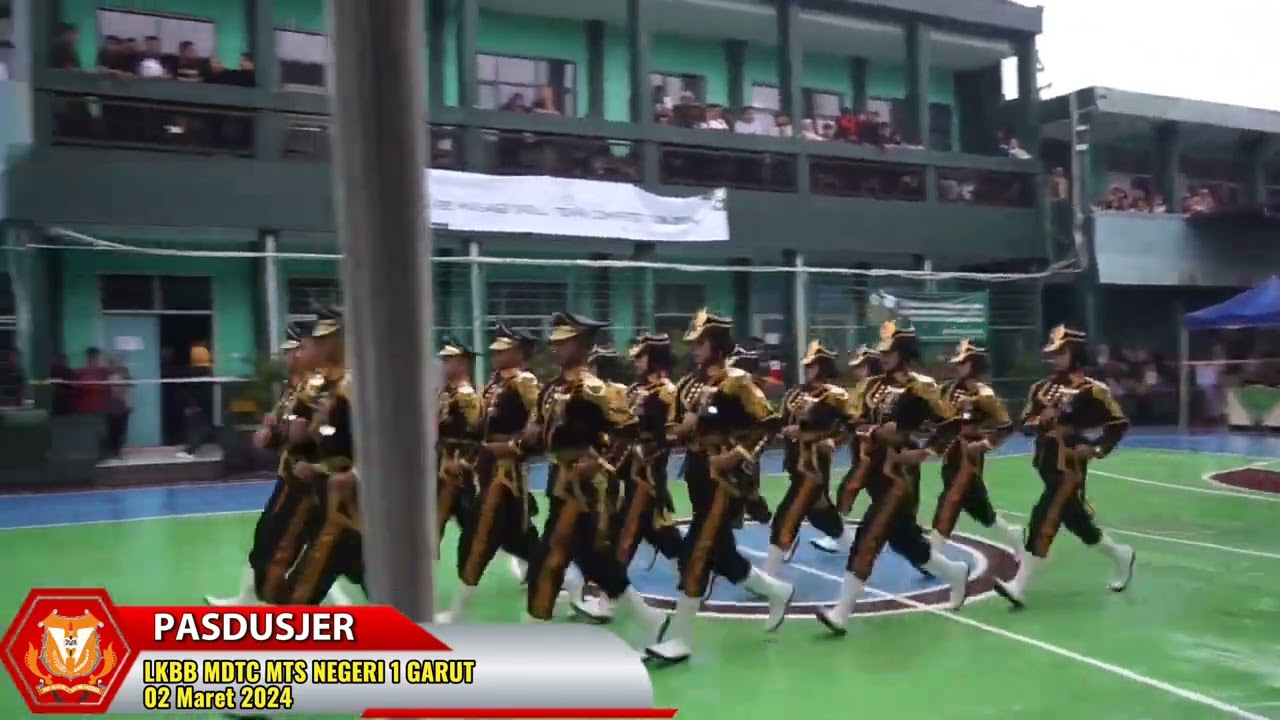 PASKIBRA SMPN 2 SOLOKANJERUK BORONG PIALA DI LKBB MDTC MTS NEGERI 1 GARUT 2024